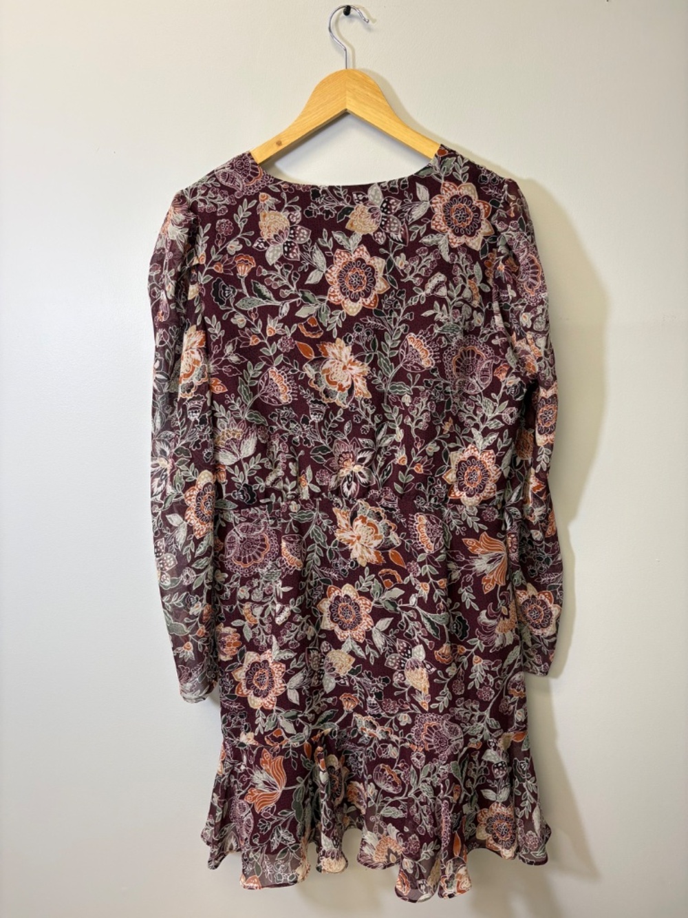 BB Dakota Burgundy Floral Romantic Wrap Flirty Mini Dress Boho Cottagecore Sz Lg - Picture 2 of 8